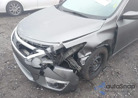 2014 Nissan Altima 2.5/2.5 S/2.5 Sl/2.5 Sv z USA, uszkodzony, nr VIN 1N4AL3AP7EC267561